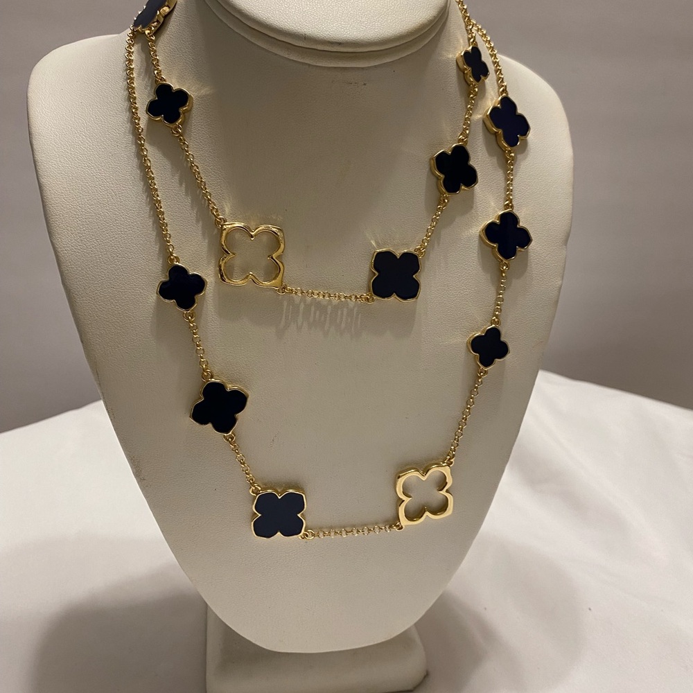 NECKLACE - Picture 7 of 15